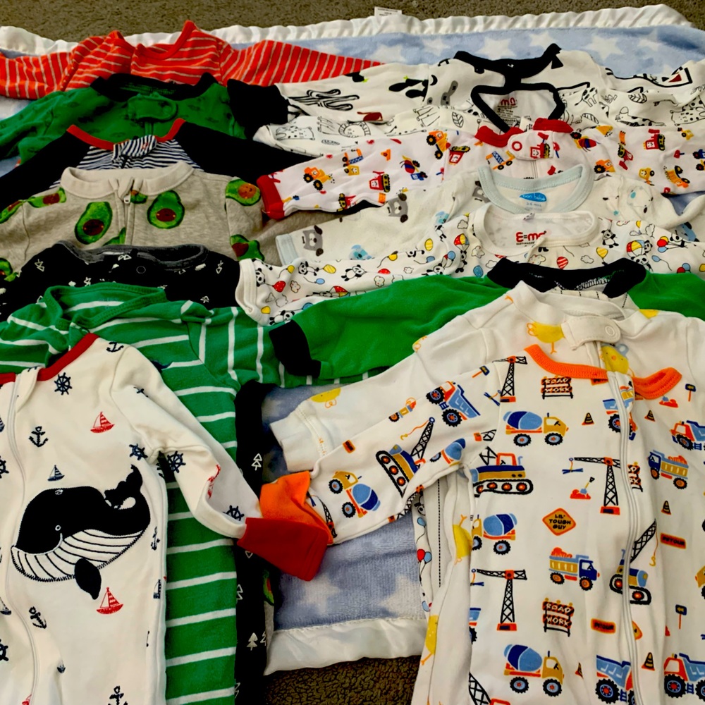30 infant sleepers size 3-6 months. No stains